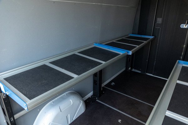 Mercedes-Benz eSprinter ESprinter L2H2 41 kWh Tussenschot met deur I Airco I Camera I Bluetooth