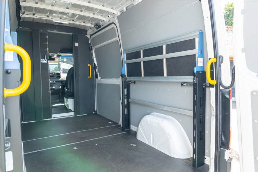 Mercedes-Benz eSprinter ESprinter L2H2 41 kWh Tussenschot met deur I Airco I Camera I Bluetooth