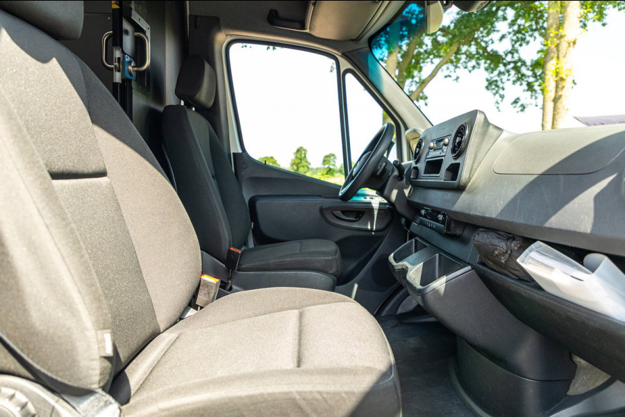 Mercedes-Benz eSprinter ESprinter L2H2 41 kWh Tussenschot met deur I Airco I Camera I Bluetooth