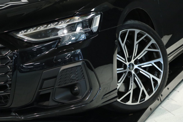 Audi A8 60 TFSI e QUATTRO LANG / PANO / SOFTCLOSE / B&O / 360 / LUCHTVERING / BOVAG 24 MAANDEN!