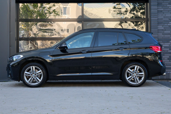 BMW X1 xDrive25e eDrive Edition | M-SPORT | DEALER ONDH | LEDER | LED | STOELVERW | ELEK KOFFERKLEP |
