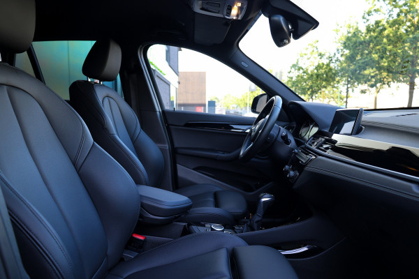 BMW X1 xDrive25e eDrive Edition | M-SPORT | DEALER ONDH | LEDER | LED | STOELVERW | ELEK KOFFERKLEP |