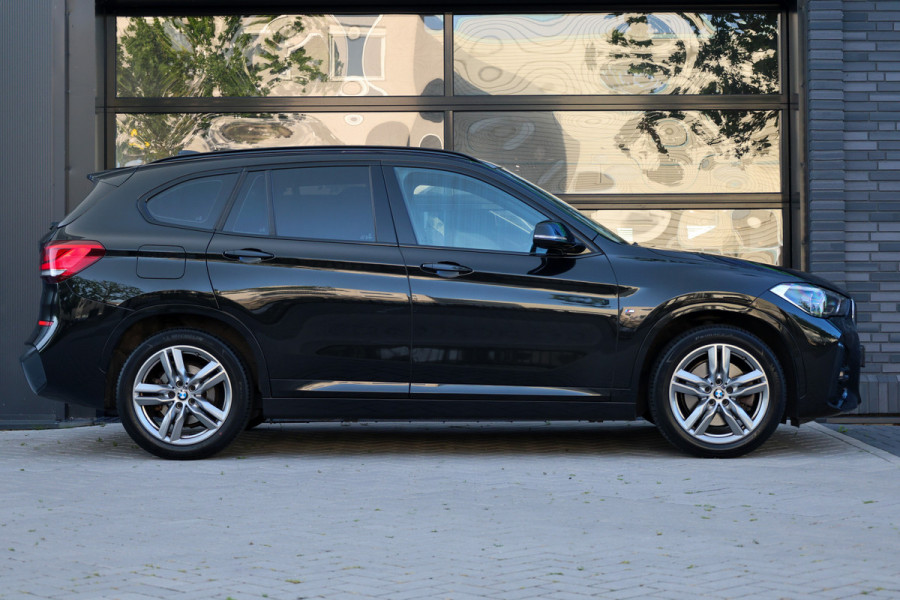 BMW X1 xDrive25e eDrive Edition | M-SPORT | DEALER ONDH | LEDER | LED | STOELVERW | ELEK KOFFERKLEP |