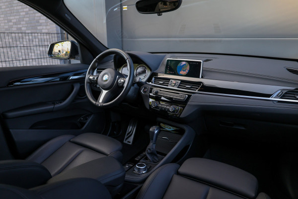 BMW X1 xDrive25e eDrive Edition | M-SPORT | DEALER ONDH | LEDER | LED | STOELVERW | ELEK KOFFERKLEP |