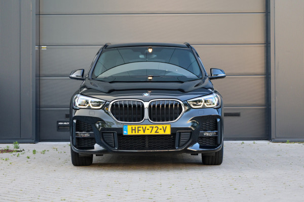 BMW X1 xDrive25e eDrive Edition | M-SPORT | DEALER ONDH | LEDER | LED | STOELVERW | ELEK KOFFERKLEP |