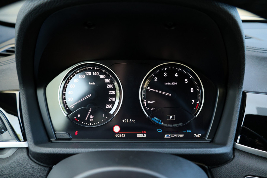 BMW X1 xDrive25e eDrive Edition | M-SPORT | DEALER ONDH | LEDER | LED | STOELVERW | ELEK KOFFERKLEP |