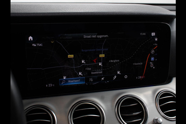 Mercedes-Benz E-Klasse 300e Avantgarde Premium Plus PHEV Automaat Panorama dak Climate control Adaptieve cruise control Parkeersensoren Camera  Verwarmde voorstoelen Keyless Lcihtmetalen velgen Led Burmester