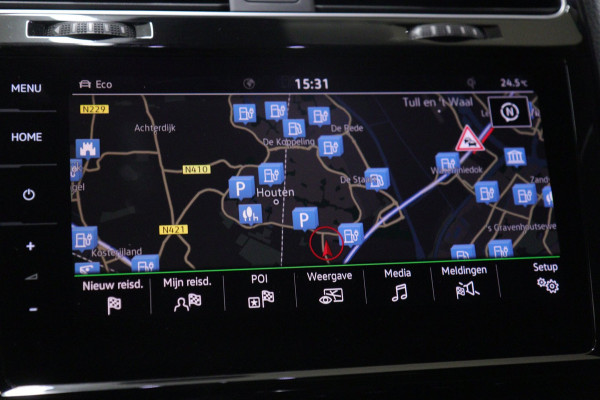 Volkswagen Golf 2.0 TSI GTI TCR /PANO/CARPLAY/CAM/KEYLESS/ACC/DCC/VOL