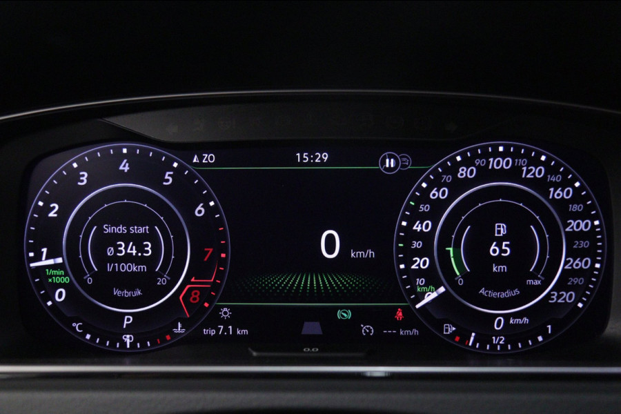 Volkswagen Golf 2.0 TSI GTI TCR /PANO/CARPLAY/CAM/KEYLESS/ACC/DCC/VOL