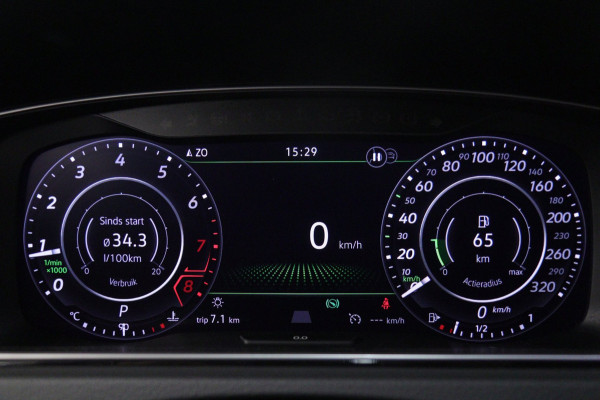 Volkswagen Golf 2.0 TSI GTI TCR /PANO/CARPLAY/CAM/KEYLESS/ACC/DCC/VOL
