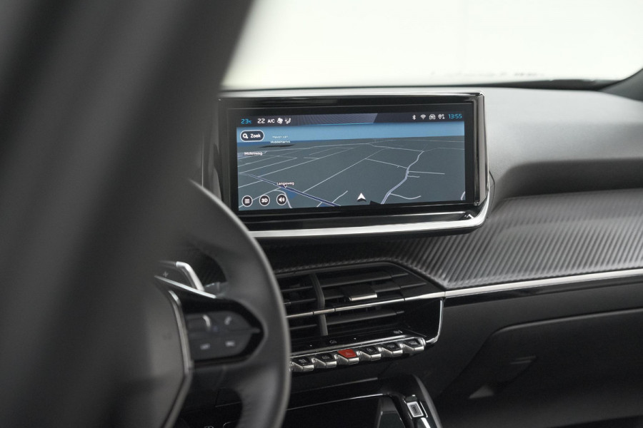 Peugeot 2008 Hybrid 136 e-DCS6 Allure | Navigatie | Parkeersensoren Voor + Achter | Apple Carplay