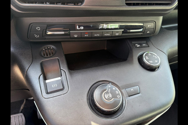 Citroën Berlingo 1.2 PureTech Shine AUTOMAAT,CAMERA,Car-play,Cruis,Clima,Stoelverwarming,WeinigKM.Garantie