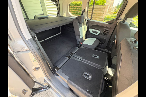 Citroën Berlingo 1.2 PureTech Shine AUTOMAAT,CAMERA,Car-play,Cruis,Clima,Stoelverwarming,WeinigKM.Garantie
