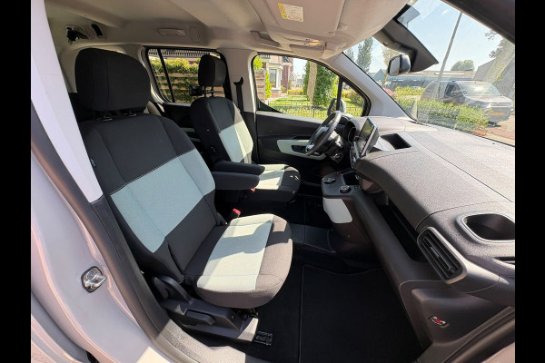 Citroën Berlingo 1.2 PureTech Shine AUTOMAAT,CAMERA,Car-play,Cruis,Clima,Stoelverwarming,WeinigKM.Garantie