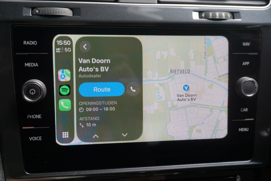 Volkswagen Golf 1.0 TSI Highline/CARPLAY/18 INCH/CAMERA/DAB.