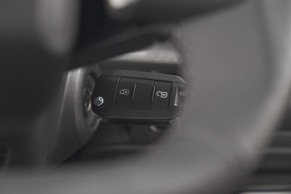 Citroën Ë-C3 Aircross Plus 113pk Extended Range 54 kWh | 11 KW Lader | Camera | Apple CarPlay | Parkeersensoren