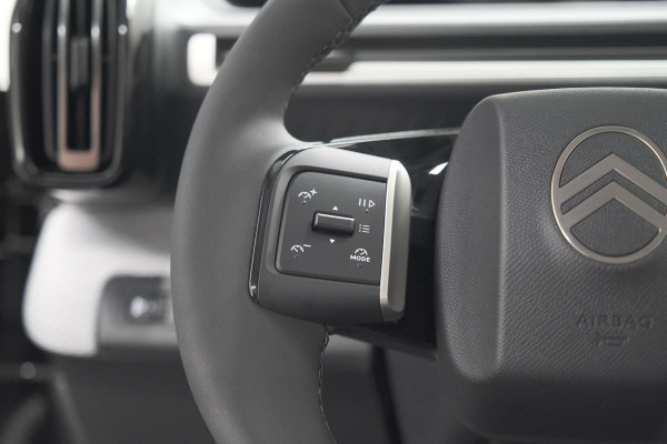 Citroën Ë-C3 Aircross Plus 113pk Extended Range 54 kWh | 11 KW Lader | Camera | Apple CarPlay | Parkeersensoren
