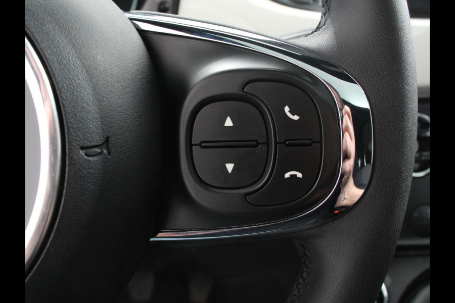 Fiat 500 1.0 Hybrid Dolcevita Finale Panorama dak Control Parkeer Sensoren  Lichtmetalen Velgen Cruise Control
