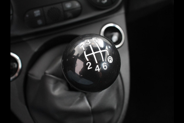 Fiat 500 1.0 Hybrid Dolcevita Finale Panorama dak Control Parkeer Sensoren  Lichtmetalen Velgen Cruise Control