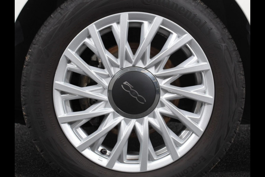 Fiat 500 1.0 Hybrid Dolcevita Finale Panorama dak Control Parkeer Sensoren  Lichtmetalen Velgen Cruise Control
