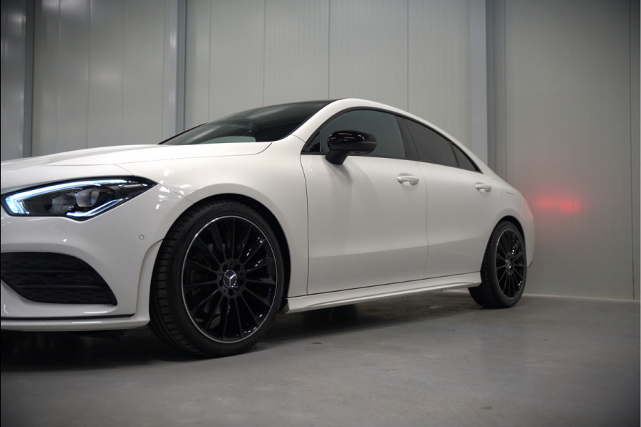 Mercedes-Benz CLA-Klasse 180 Advantage AMG | Stoelverwarming | Parkeersensoren | Navigatie | Cruise Control | Keyless | Camera | Climate Control