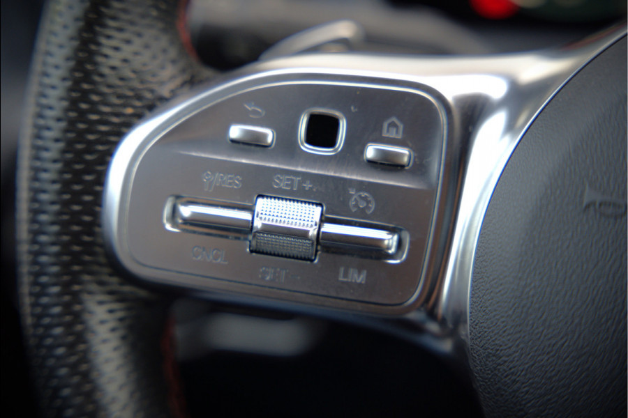 Mercedes-Benz CLA-Klasse 180 Advantage AMG | Stoelverwarming | Parkeersensoren | Navigatie | Cruise Control | Keyless | Camera | Climate Control