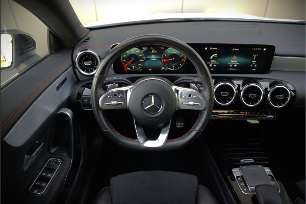Mercedes-Benz CLA-Klasse 180 Advantage AMG | Stoelverwarming | Parkeersensoren | Navigatie | Cruise Control | Keyless | Camera | Climate Control