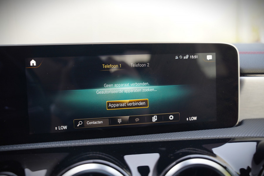 Mercedes-Benz CLA-Klasse 180 Advantage AMG | Stoelverwarming | Parkeersensoren | Navigatie | Cruise Control | Keyless | Camera | Climate Control