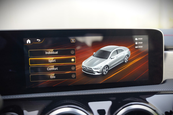 Mercedes-Benz CLA-Klasse 180 Advantage AMG | Stoelverwarming | Parkeersensoren | Navigatie | Cruise Control | Keyless | Camera | Climate Control