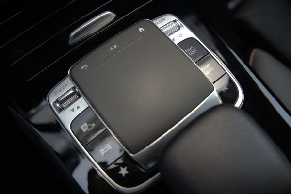 Mercedes-Benz CLA-Klasse 180 Advantage AMG | Stoelverwarming | Parkeersensoren | Navigatie | Cruise Control | Keyless | Camera | Climate Control