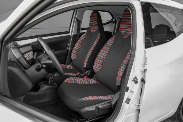 Toyota Aygo 1.0 VVT-i x 5 Deurs Airco CarPlay