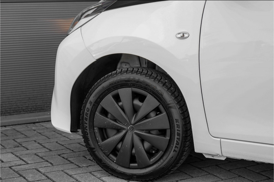 Toyota Aygo 1.0 VVT-i x 5 Deurs Airco CarPlay
