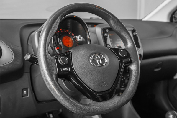 Toyota Aygo 1.0 VVT-i x 5 Deurs Airco CarPlay