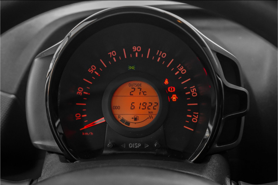 Toyota Aygo 1.0 VVT-i x 5 Deurs Airco CarPlay