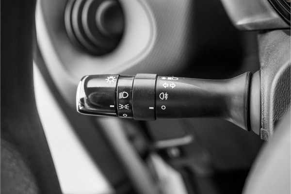 Toyota Aygo 1.0 VVT-i x 5 Deurs Airco CarPlay