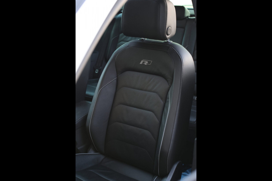 Volkswagen Tiguan 2.0 TSI 4Motion 3X R-Line *Pano*Head-Up*Camera*Leder*Trekhaak*