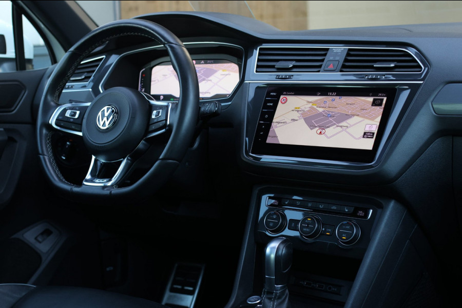 Volkswagen Tiguan 2.0 TSI 4Motion 3X R-Line *Pano*Head-Up*Camera*Leder*Trekhaak*