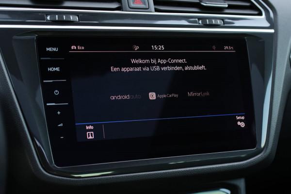 Volkswagen Tiguan 2.0 TSI 4Motion 3X R-Line *Pano*Head-Up*Camera*Leder*Trekhaak*