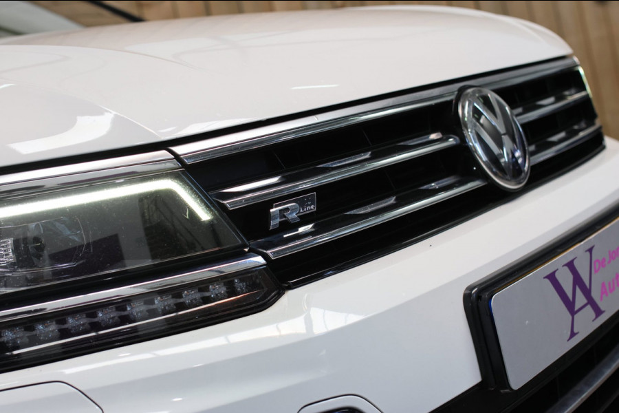 Volkswagen Tiguan 2.0 TSI 4Motion 3X R-Line *Pano*Head-Up*Camera*Leder*Trekhaak*