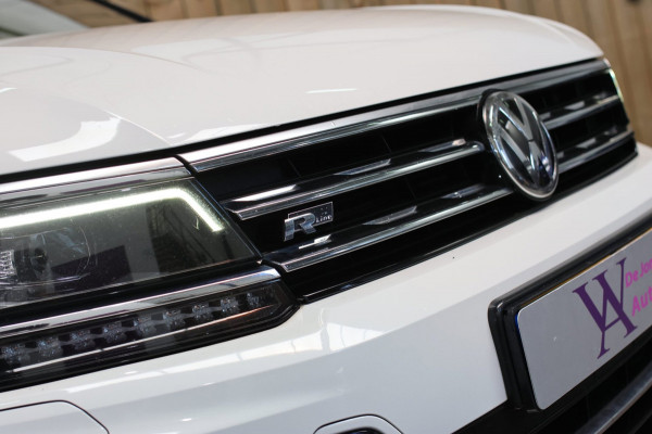 Volkswagen Tiguan 2.0 TSI 4Motion 3X R-Line *Pano*Head-Up*Camera*Leder*Trekhaak*
