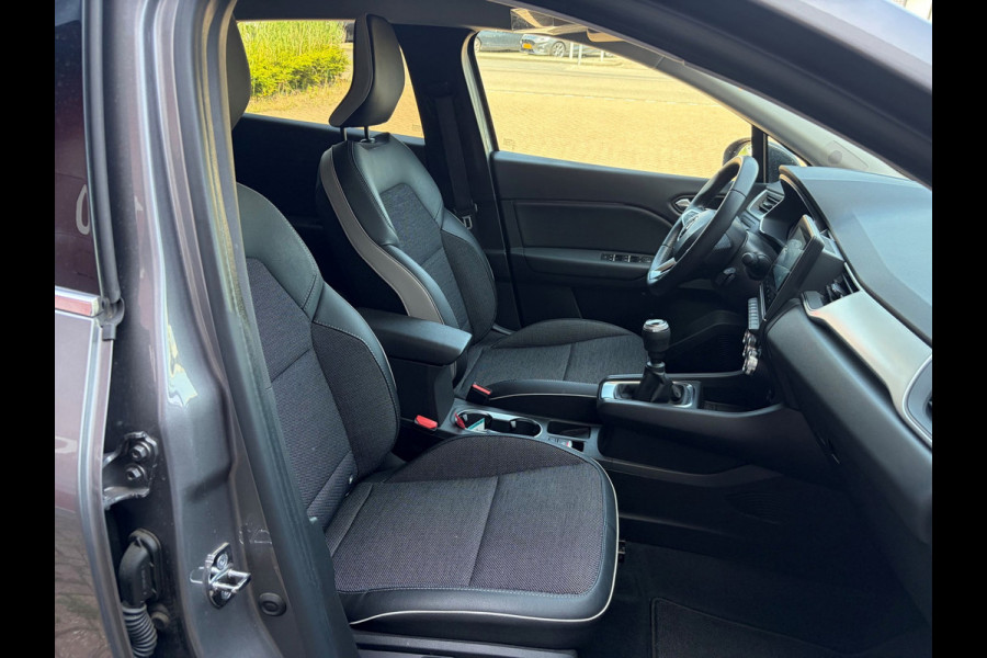 Renault Captur 1.0 TCe 90 Intens / camera / trekhaak