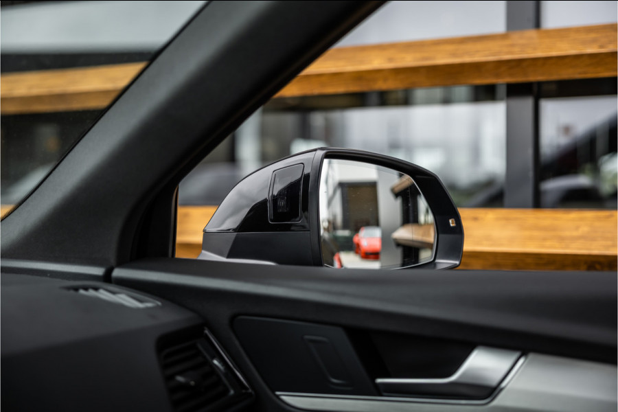 Audi Q5 Sportback 55 TFSI e S edition - S Line | Panorama | Luchtvering | Memory