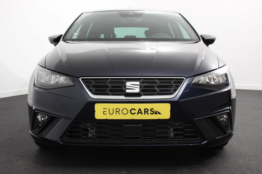 Seat Ibiza 1.0 TSI 110pk DSG FR Navigatie Apple Carplay/Android Auto Camera Parkeersensoren Adaptive cruise control Keyless Entry/Start Virtual Cockpit Stoelverwarming Ledverlichting Getinte ramen