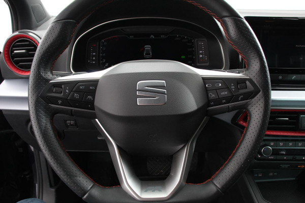 Seat Ibiza 1.0 TSI 110pk DSG FR Navigatie Apple Carplay/Android Auto Camera Parkeersensoren Adaptive cruise control Keyless Entry/Start Virtual Cockpit Stoelverwarming Ledverlichting Getinte ramen