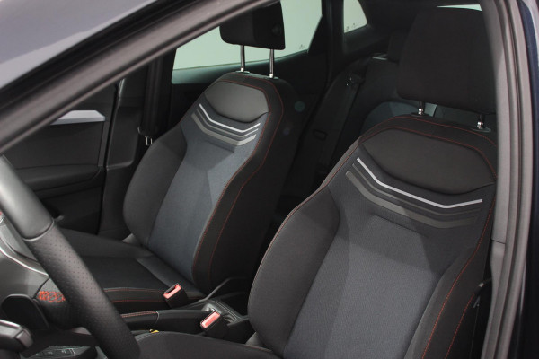 Seat Ibiza 1.0 TSI 110pk DSG FR Navigatie Apple Carplay/Android Auto Camera Parkeersensoren Adaptive cruise control Keyless Entry/Start Virtual Cockpit Stoelverwarming Ledverlichting Getinte ramen