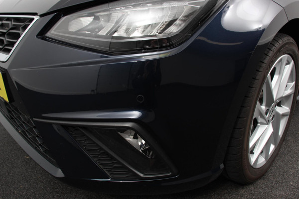 Seat Ibiza 1.0 TSI 110pk DSG FR Navigatie Apple Carplay/Android Auto Camera Parkeersensoren Adaptive cruise control Keyless Entry/Start Virtual Cockpit Stoelverwarming Ledverlichting Getinte ramen