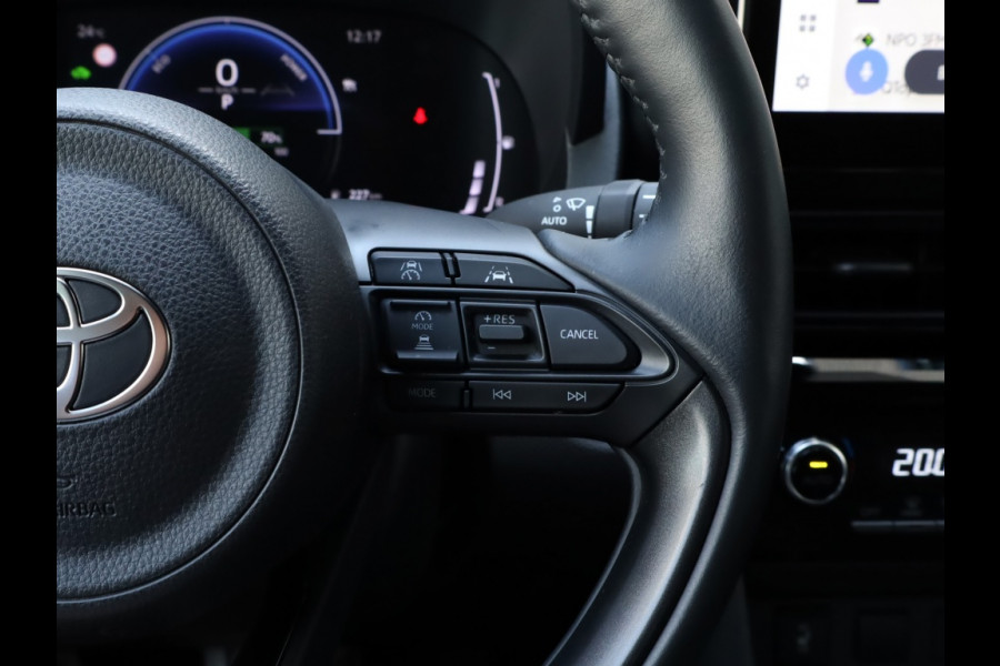 Toyota Yaris Cross 1.5 Hybr 130 Dynamic | Stoelverwarming | Parkeersensor | Trekhaa