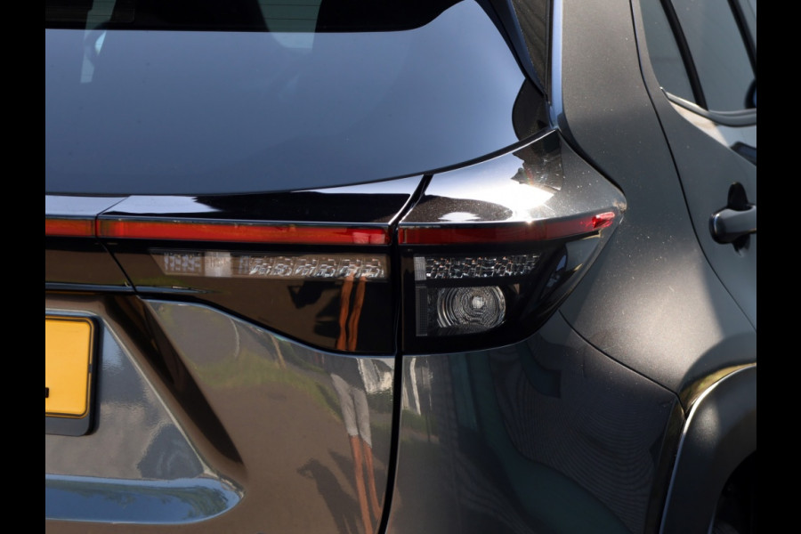 Toyota Yaris Cross 1.5 Hybr 130 Dynamic | Stoelverwarming | Parkeersensor | Trekhaa
