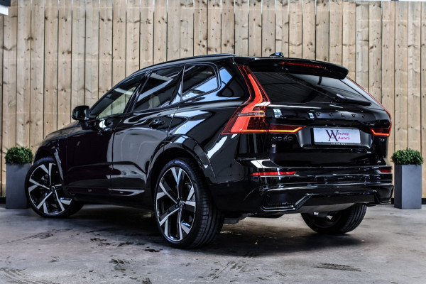 Volvo XC60 2.0 T8 Plug-in hybrid AWD Ultra Black Edition *B&W*Pano*Massage*Luchtvering*