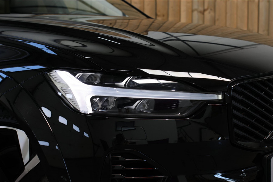 Volvo XC60 2.0 T8 Plug-in hybrid AWD Ultra Black Edition *B&W*Pano*Massage*Luchtvering*